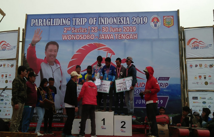  Dua Atlet Paralayang Raih Medali Emas Di Kejuaraan Troi Seri 2