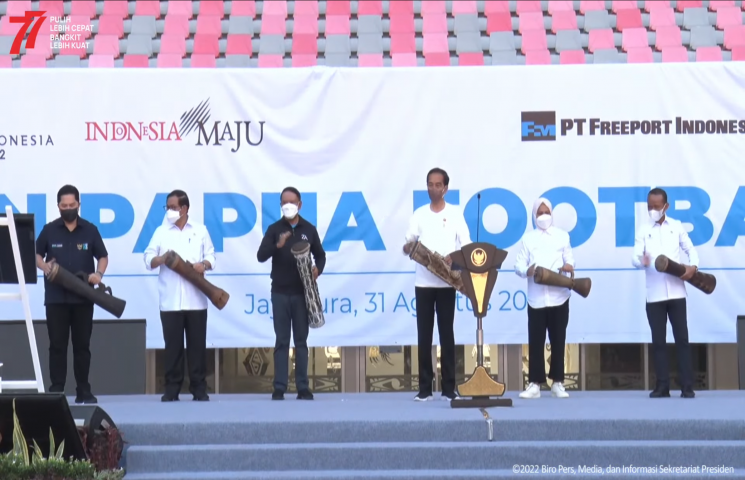 Resmikan Papua Football Academy, Jokowi : Jalan Untuk jadi Legenda Sepakbola Sudah Didepan Mata