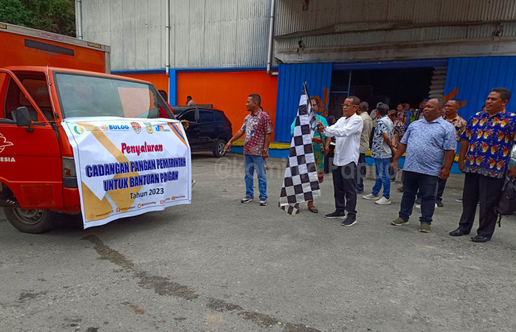 Penyaluran Cadangan Pangan Pemerintah Dilima Provinsi di Papua Resmi Dilaunching