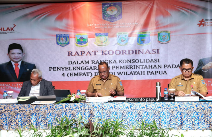 Laporan Pemerintah Provinsi Papua Pada Rapat Koordinasi Penyelenggaraan Pemerintahan Pada 4 (Empat) DOB Di Papua