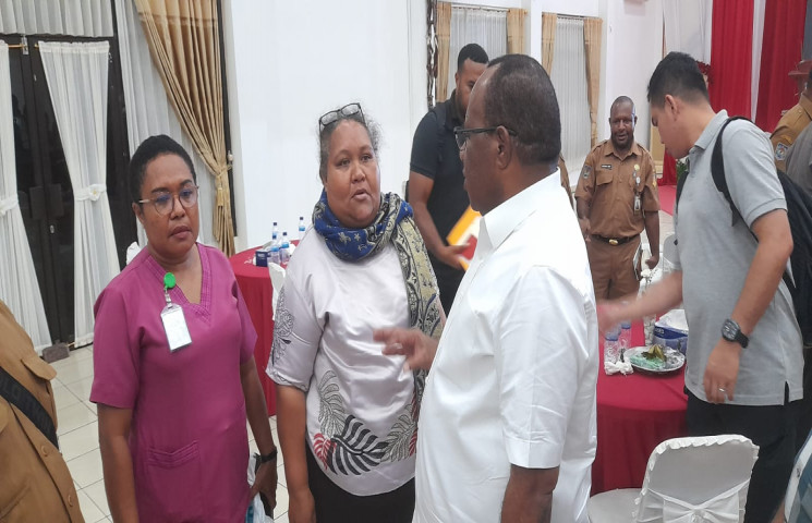 Wamendagri : Masalah Beasiswa Mahasiswa Papua Diambil Alih Pemerintah Pusat