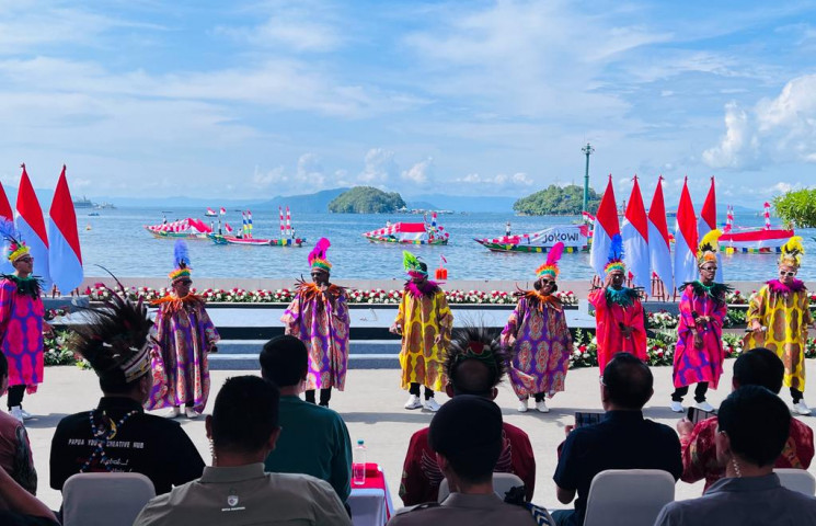Miliki Potensi Besar, Presiden Berharap Papua Street Carnival Terus Berlanjut