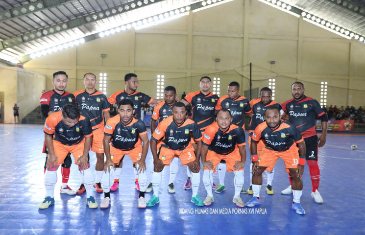 Sang Juara Bertahan Pulang dengan Kepala Tegak