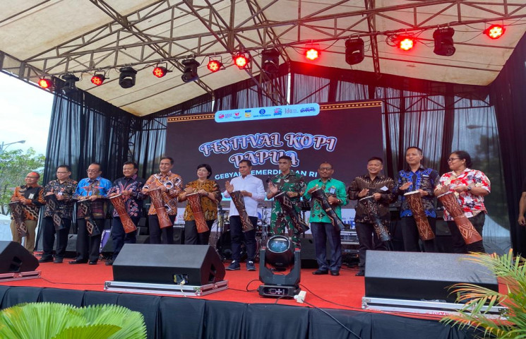 Pemprov Papua Berkomitmen Tingkatkan Taraf Ekonomi Masyarakat Berbasis Potensi Lokal