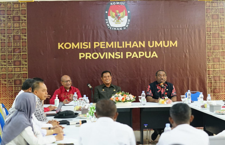 Pj Gubernur Rumasukun : Pilpres dan Pileg 2024 Harus Berjalan Aman dan Damai