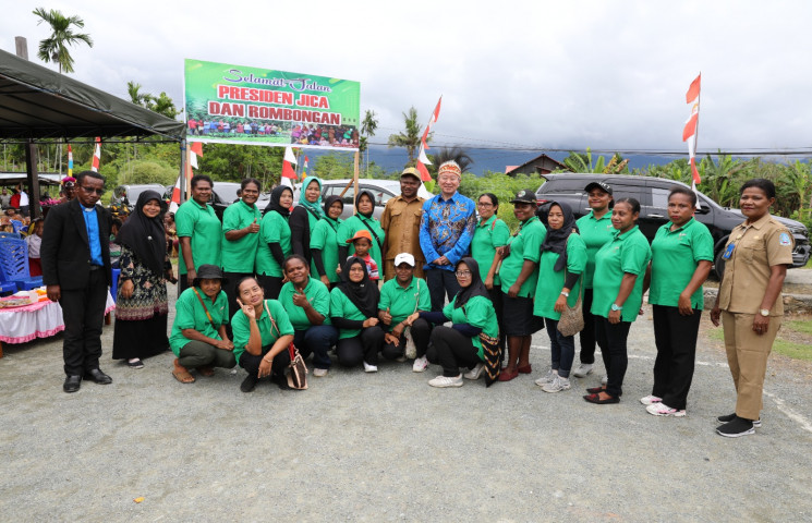 Presiden Of JICA Mengunjungi Kelompok Tani Wanita Yauw Kabupaten Jayapura