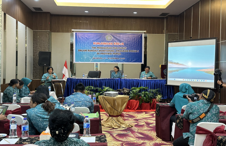Kunker ke Papua, TP PKK Pusat Monitoring Program Kerja di Daerah 