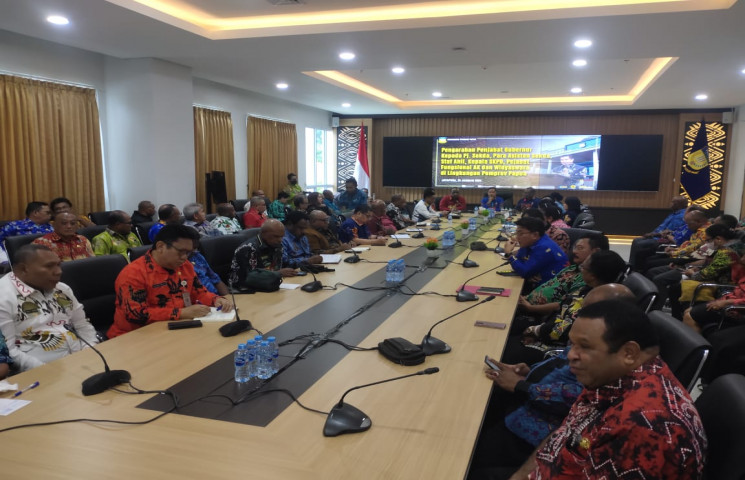 Bertemu Pejabat, Ridwan Rumasukun Beri Apresiasi