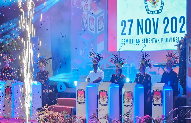 Peluncuran Pemilihan Gubernur dan Wakil Gubernur Papua Tahun 2024 : Gubernur dan KPU Ajak Jaga Keamanan dan Ketertiban