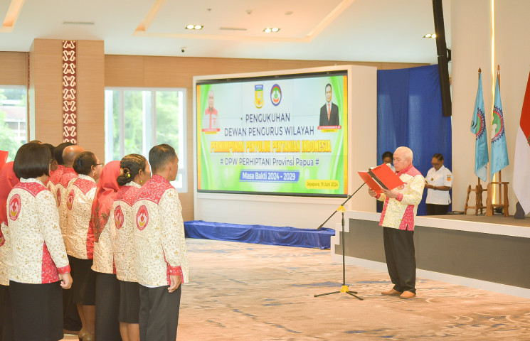 Pengukuhan Dewan Pengurus Wilayah Perhimpunan Penyuluh Pertanian Provinsi Papua Masa Bakti 2024 – 2029