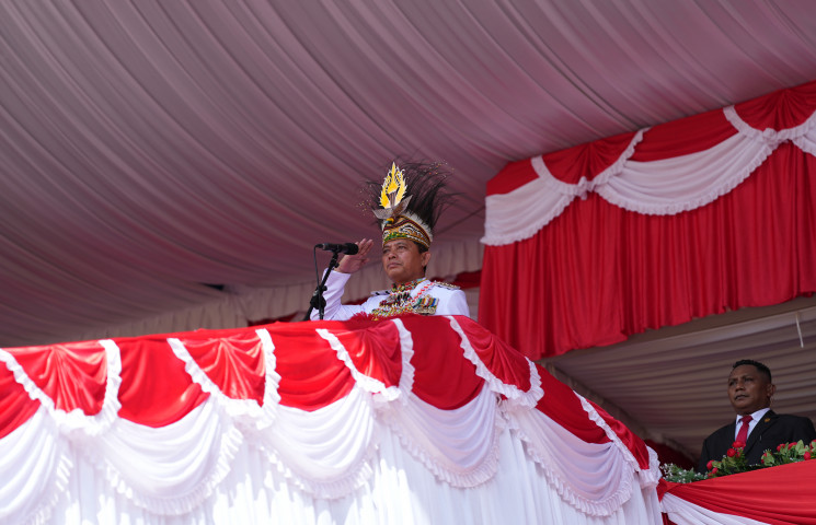 Gunakan Baju Adat, Upacara HUT RI di Papua Berlangsung Khidmat 