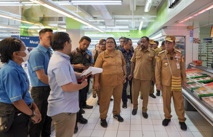 Pj Gubernur : Stok Bapok Cukup Untuk Natal dan Tahun Baru