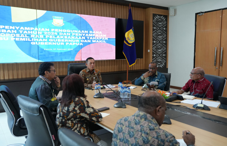 Gubernur Papua Minta KPU Susun Proposal Anggaran PSU Secara Efisien
