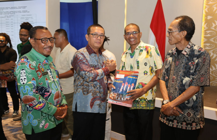 DKLH Papua Terima Sertifikat Hak Merek dari Kemenhum RI