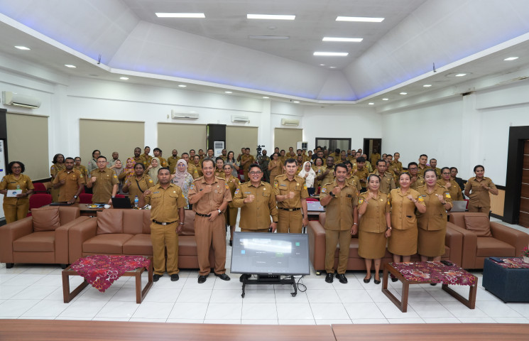 Dinas KOMINFO & BAPPERIDA Kolaborasi Selenggarakan Bimtek e-Walidata di Lingkungan Pemprov Papua