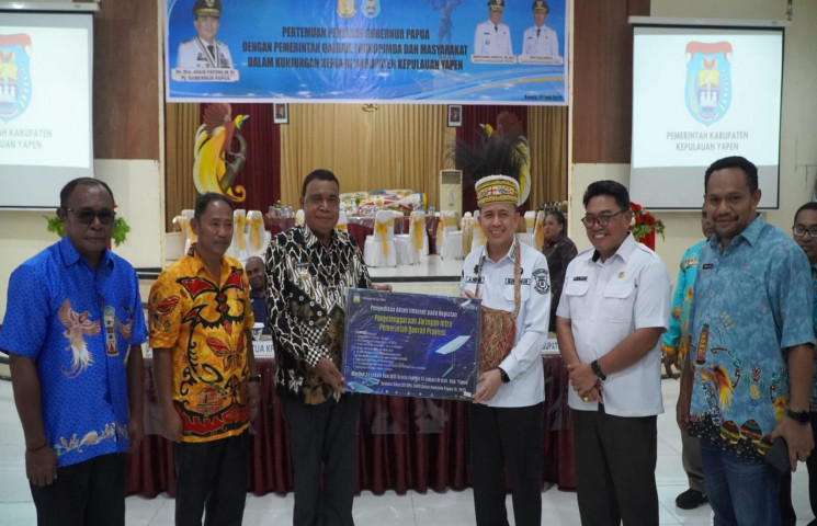 Pemerintah Provinsi Papua Dorong Peningkatan Akses Internet di Kabupaten Kepulauan Yapen