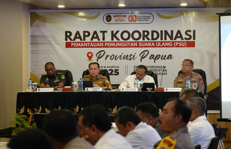 Pj Gubernur Agus Fatoni Hadiri Rakor Kesiapan Penyelenggaraan PSU di Provinsi Papua