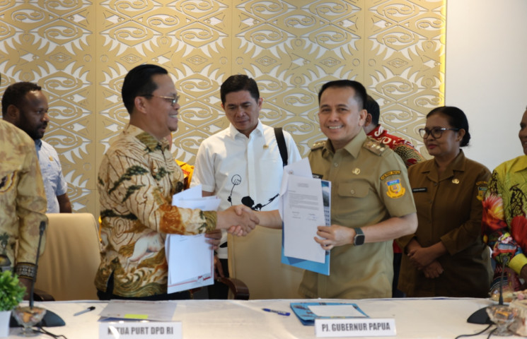 Pemprov Papua Teken MoU dengan DPD RI Terkait Percepatan Pembangunan Kantor