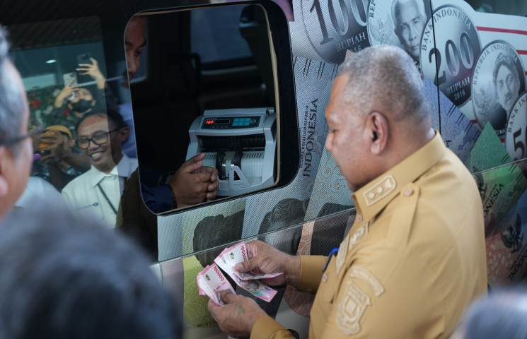 Pemprov Papua Pastikan Pasokan Uang Layak Edar Jelang Nataru