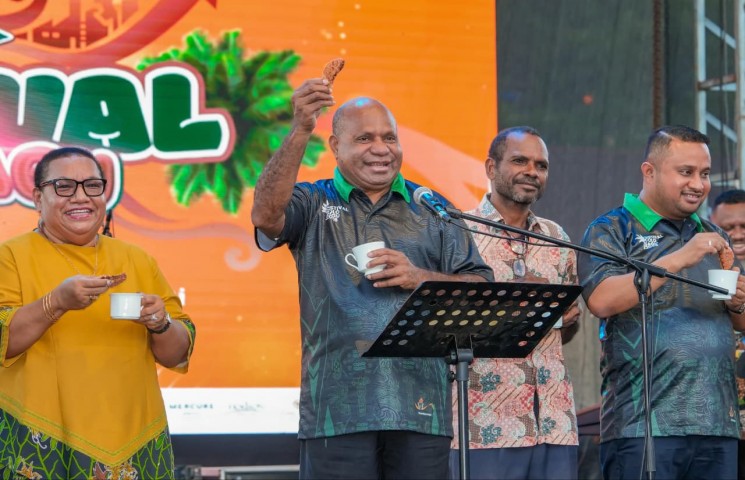 Gubernur Fakhiri Tegaskan Sagu sebagai Fondasi Kedaulatan Pangan dan Kemandirian Ekonomi