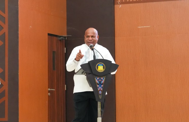 Gubernur Fakhiri Ajak Pemuda Ambil Peran dalam Pembangunan Papua