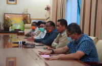 Hasil Tes swab Gubernur Papua Dipastikan Negatif Corona 