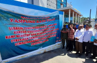 Palang Dibuka, ASN Pemprov Papua Kembali Berkantor