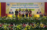 Hadiri Mubes HKJM Provinsi Papua, Pj Gubernur Agus Fatoni Bangun Sinergi Sesama Anak Bangsa