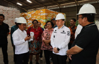 Pj Gubernur Papua Agus Fatoni Sidak Gudang Beras, Kepala Bulog: Harga Stabil dan Stok Beras Cukup Sampai 4 Bulan Kedepan
