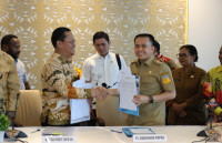 Pemprov Papua Teken MoU dengan DPD RI Terkait Percepatan Pembangunan Kantor