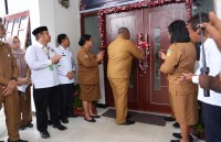 Wakil Gubernur Papua Resmikan Kantor Baru Dinas Pangan, Dorong Peningkatan Pelayanan dan Kinerja ASN